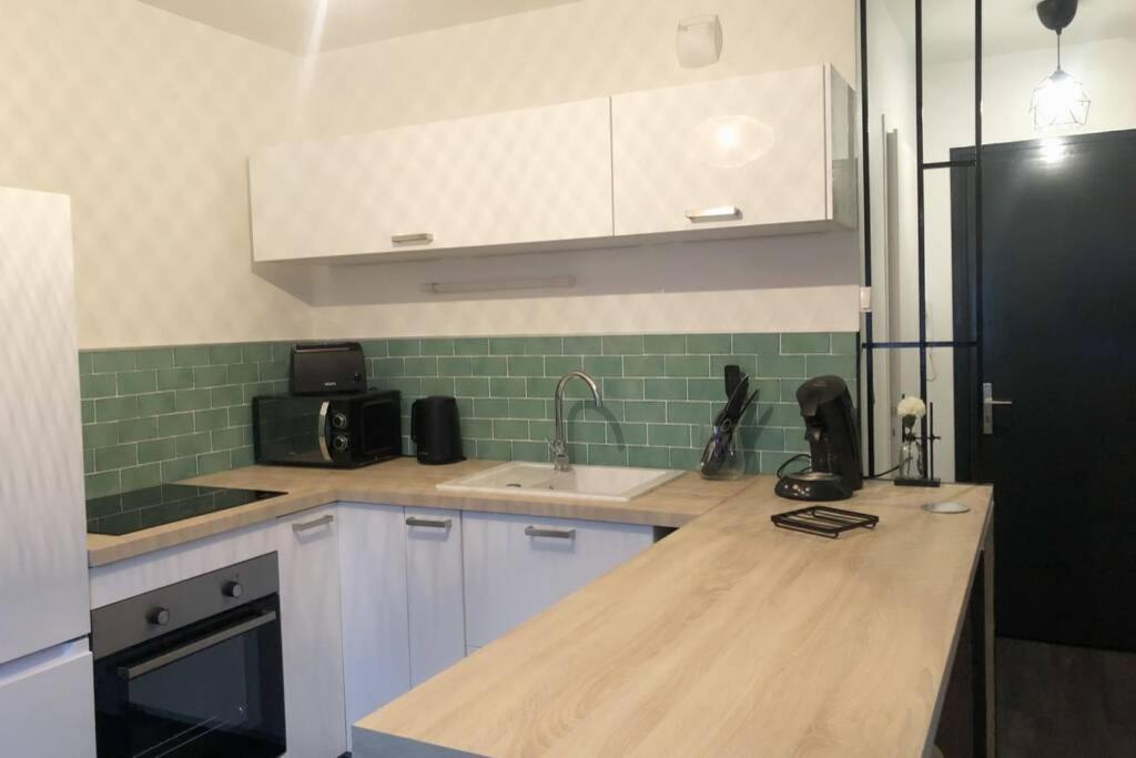 Appartement Cosy Proche De La Gare Saint-Jean-de-Maurienne Eksteriør bilde